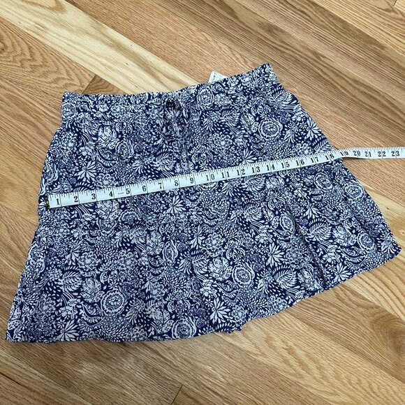 Zara Floral Print Tiered Skort - Size MED - Navy and White - Picture 6 of 10